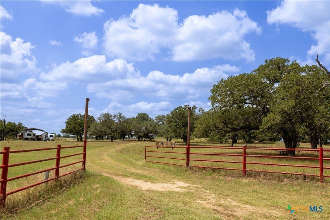 2901 Mule Creek Road