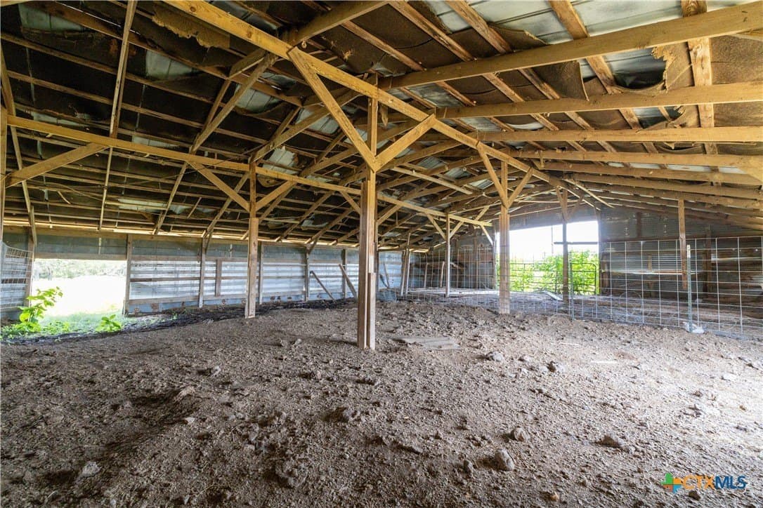 35 acres in Caldwell County - photo 18