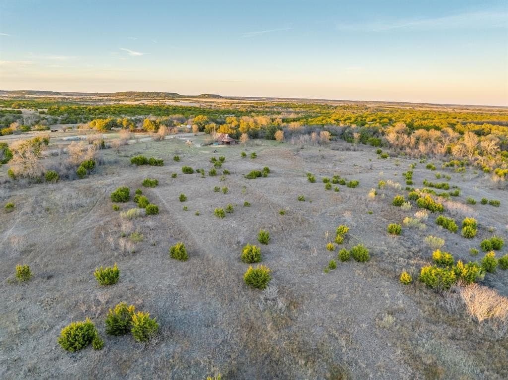 177.84 acres in Bosque County - photo 25