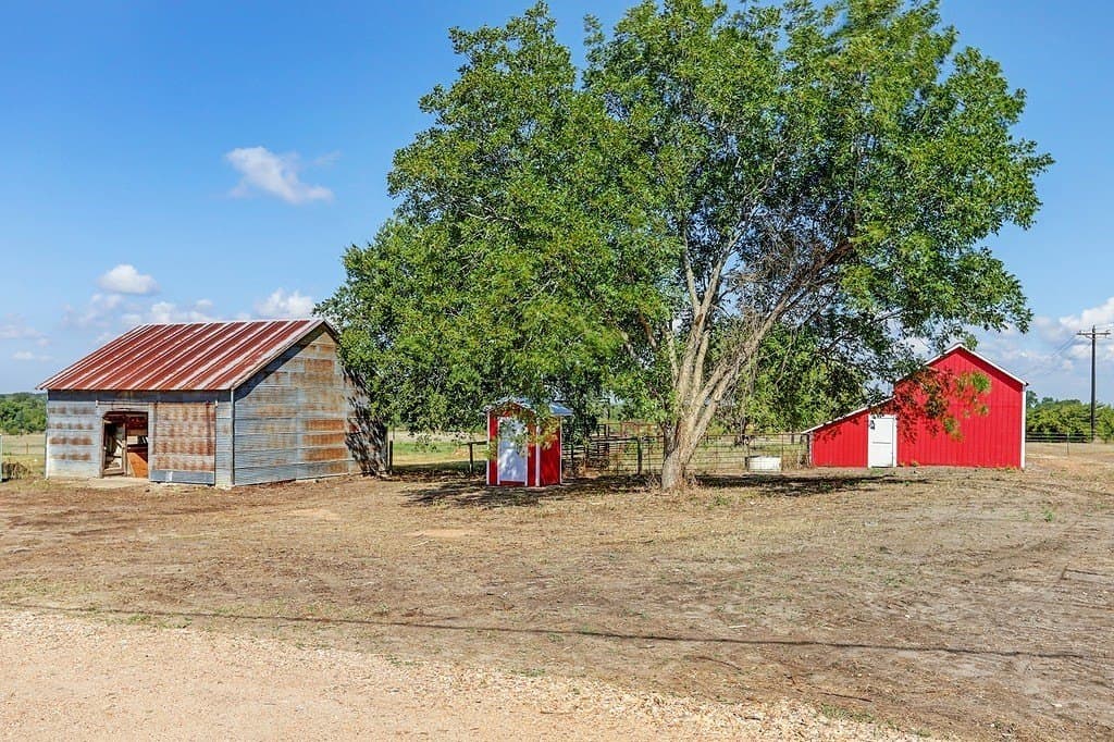 11.93 acres in Washington County - photo 2