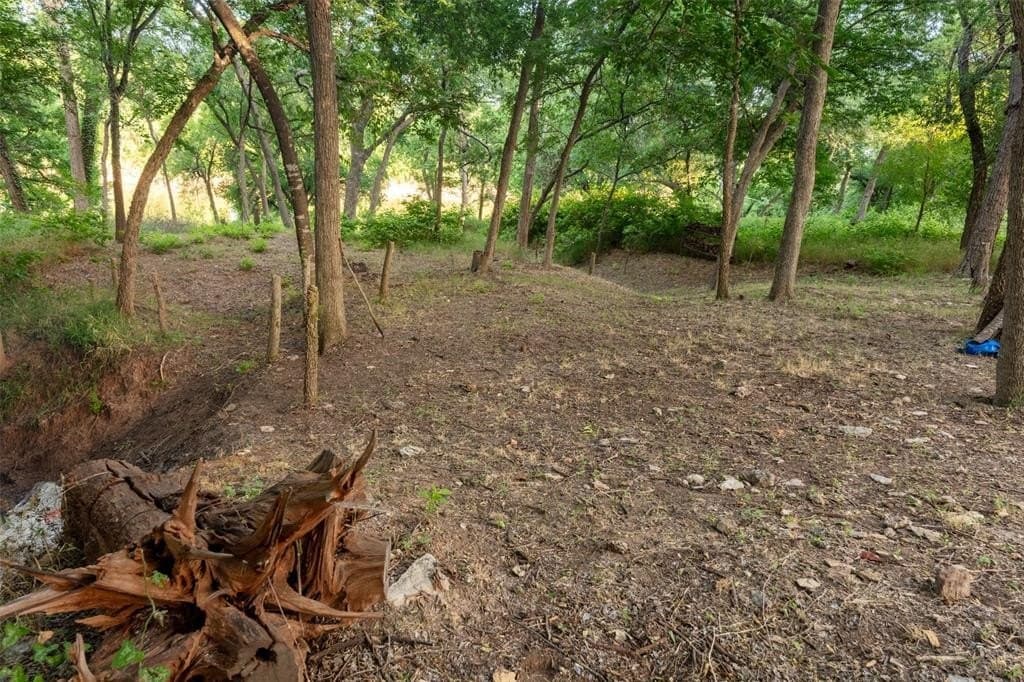 0.9 acres in Hood County - photo 33