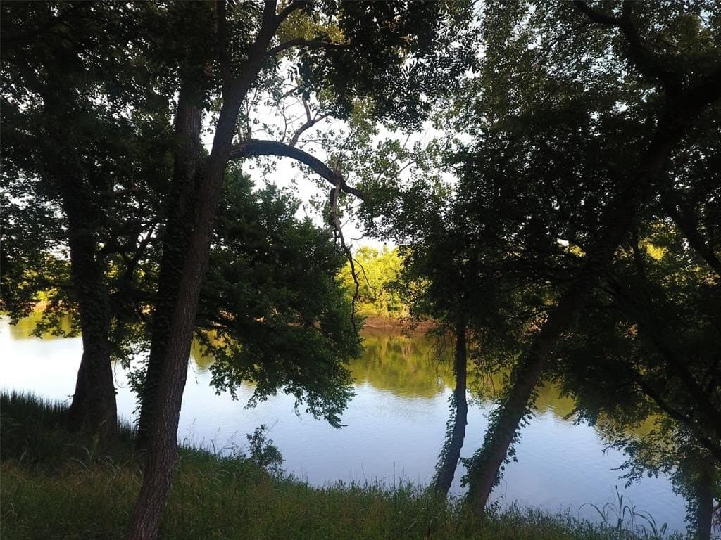 0.9 acres in Hood County - photo 34