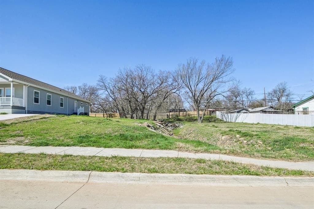 0.16 acres in Tarrant County - photo 4
