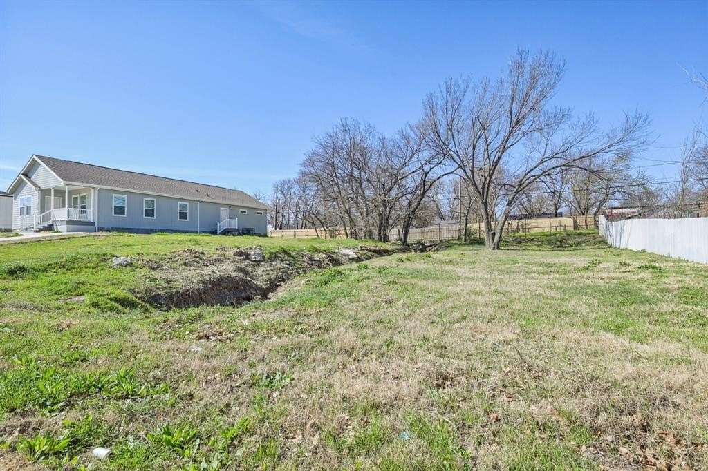 0.16 acres in Tarrant County - photo 8