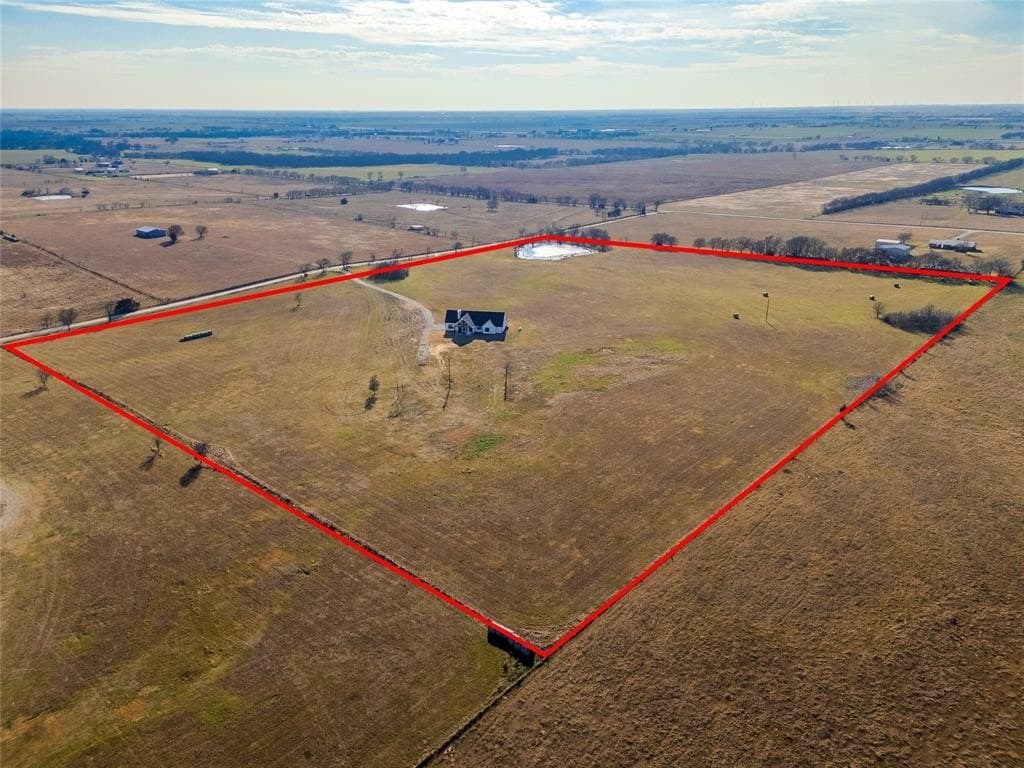 26.5 acres in Cooke County - photo 4
