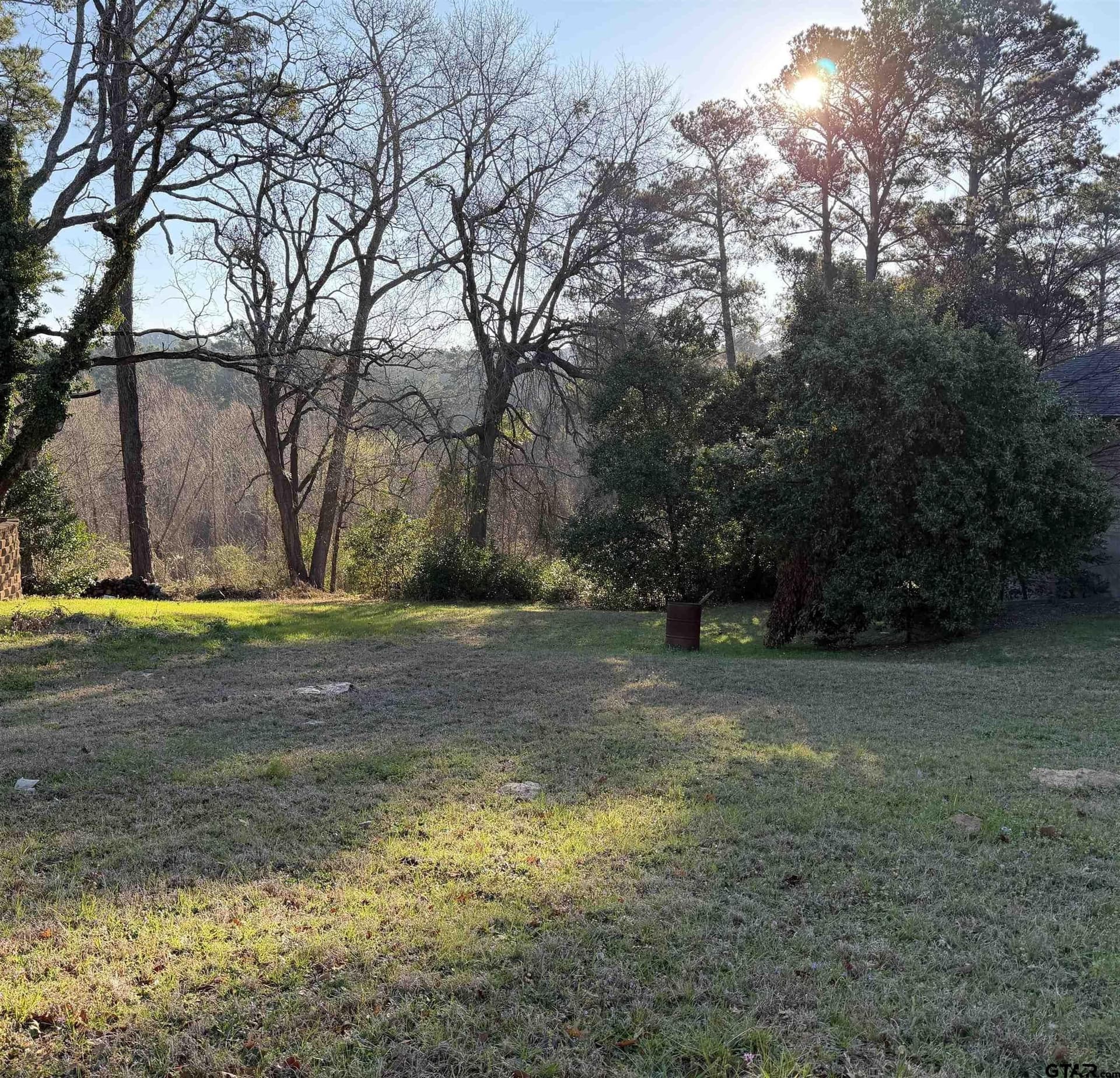0.27 acres in Smith County - photo 2