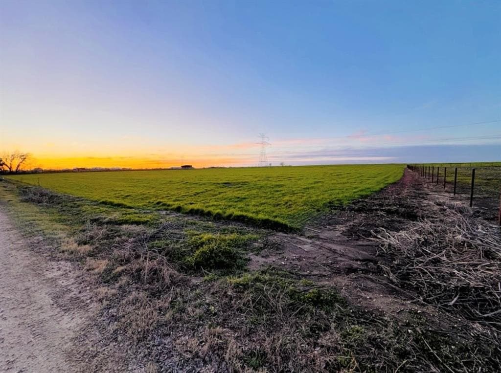 33.54 acres in Johnson County - photo 4