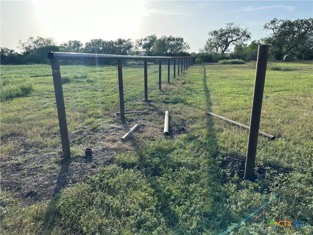 150 acres in Karnes County - photo 5