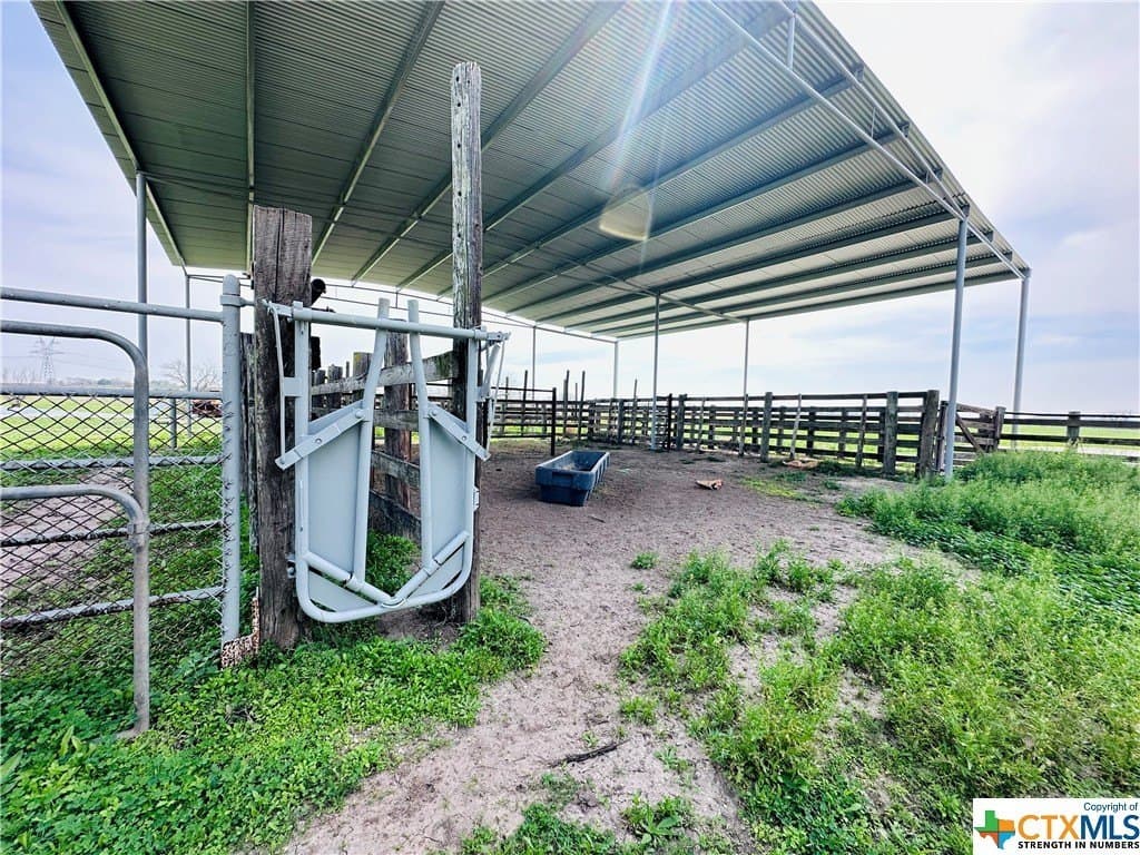 150 acres in Karnes County - photo 39