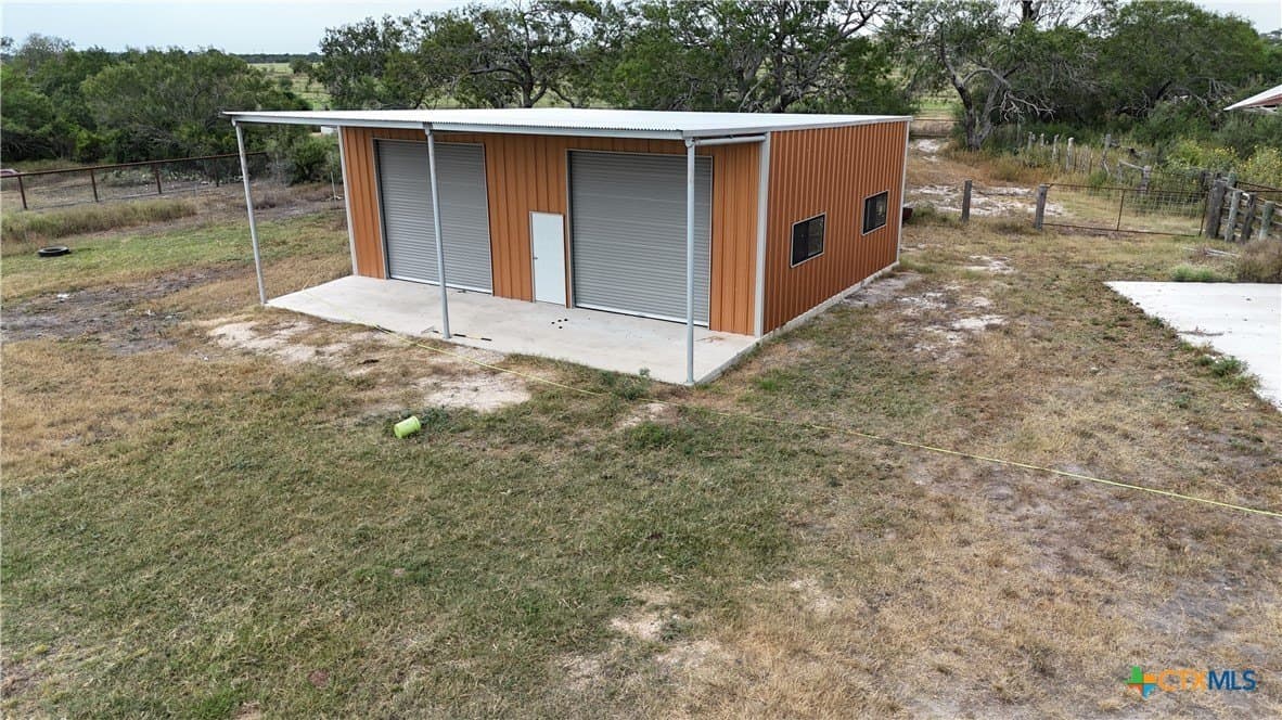 150 acres in Karnes County - photo 33
