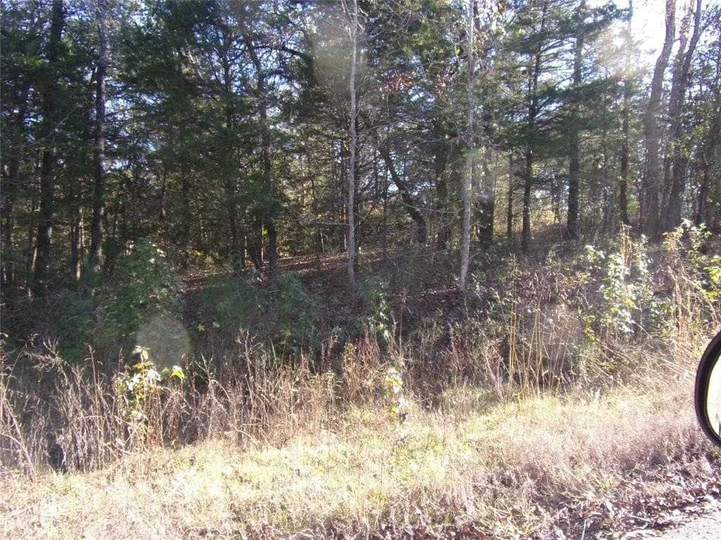 000 Woodcreek Drive
