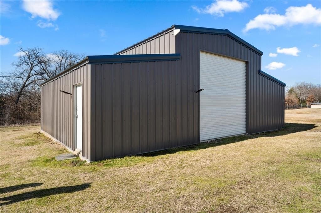 18.7 acres in Henderson County - photo 30