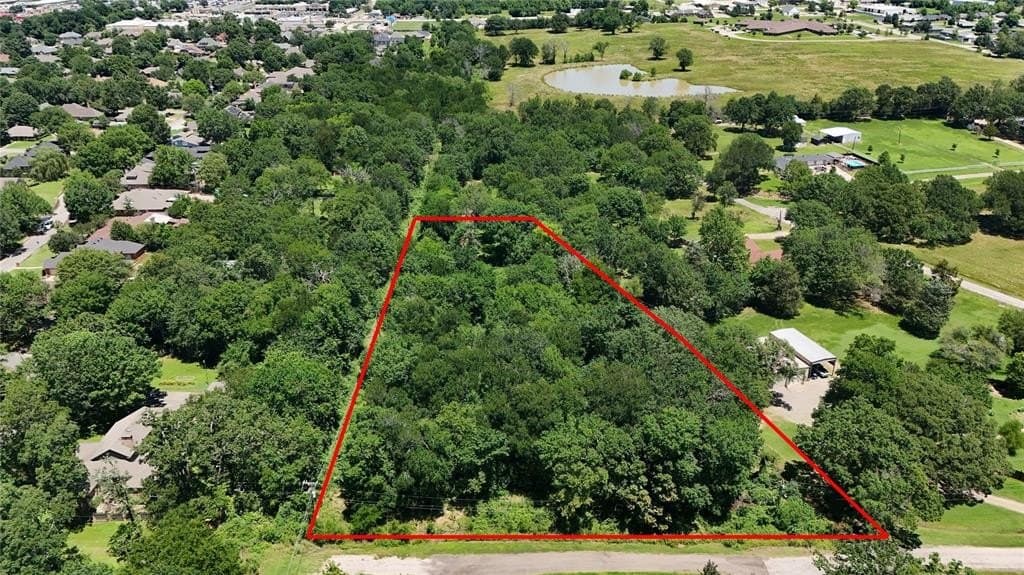 1.82 acres in Lamar County - photo 2