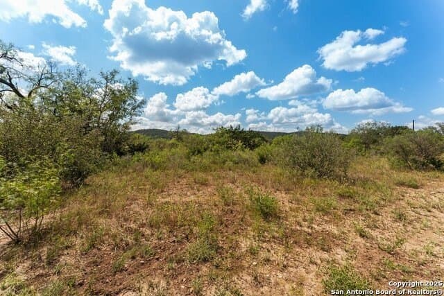 12.65 acres in Uvalde County - photo 59