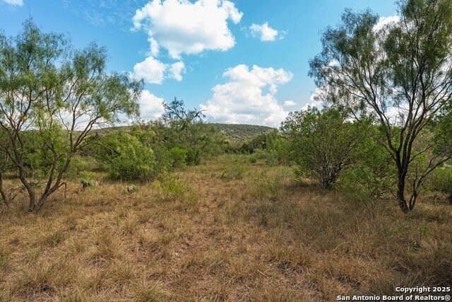 12.65 acres in Uvalde County - photo 61