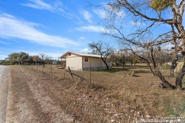 12.65 acres in Uvalde County - photo 32