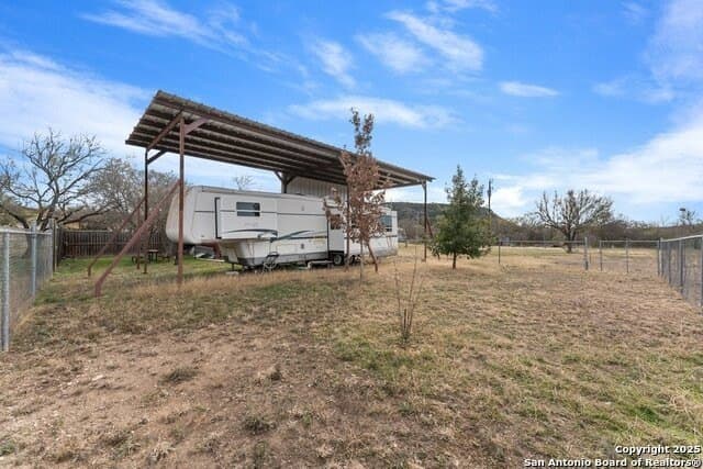 12.65 acres in Uvalde County - photo 16