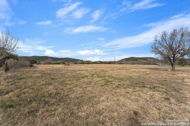 12.65 acres in Uvalde County - photo 21