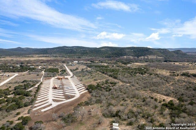 12.65 acres in Uvalde County - photo 5