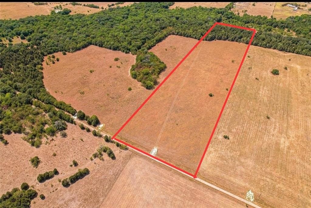 15 acres in Navarro County - photo 2