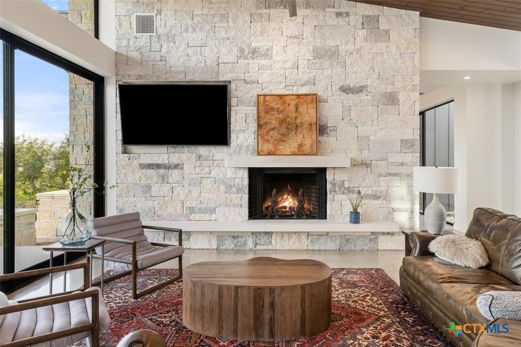 26.33 acres in Hays County - photo 6