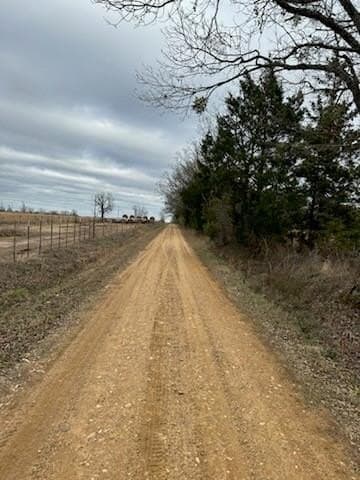 10.42 acres in Bowie County - photo 6