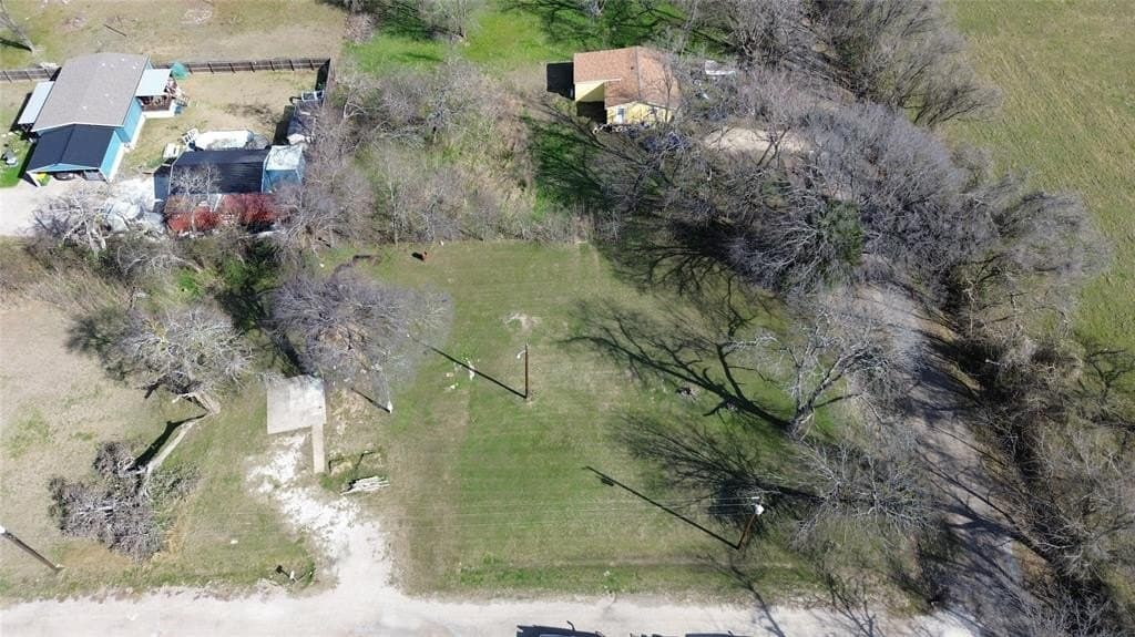 0.36 acres in Hill County - photo 4