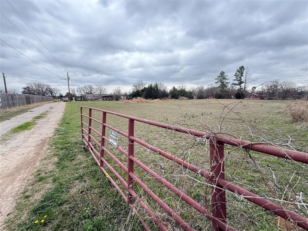 4.28 acres in Wise County - photo 6