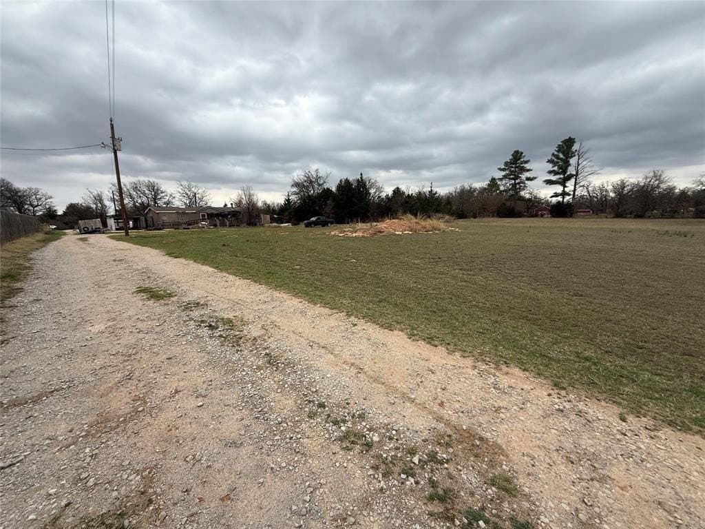 4.28 acres in Wise County - photo 4