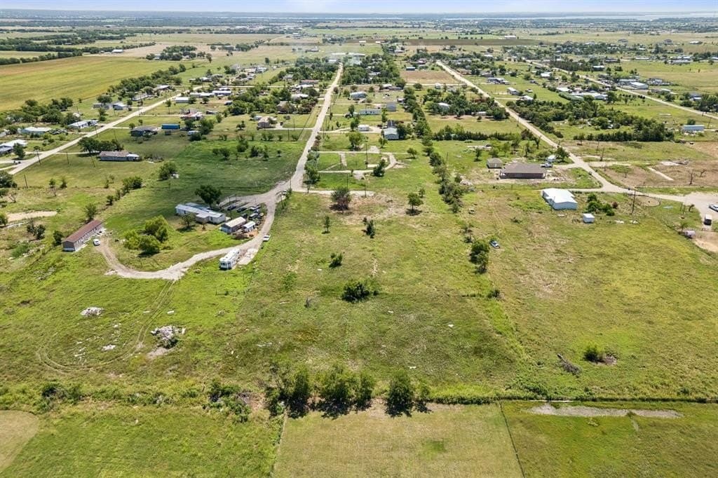 2.93 acres in Cooke County - photo 8