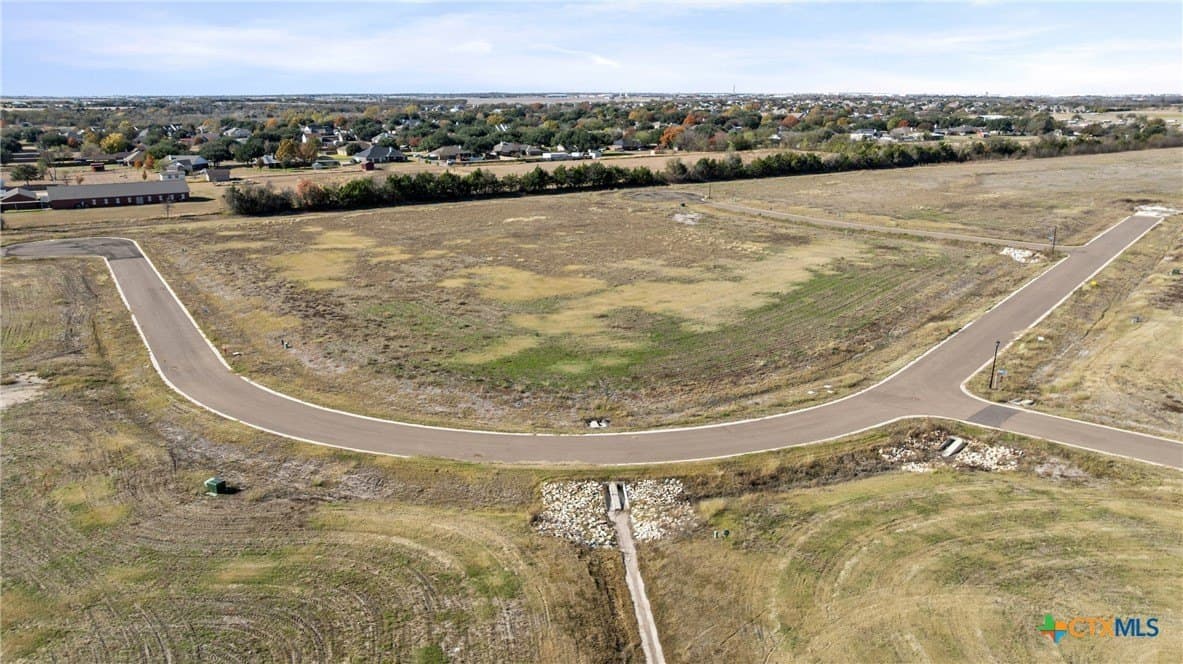0.78 acres in McLennan County - photo 6
