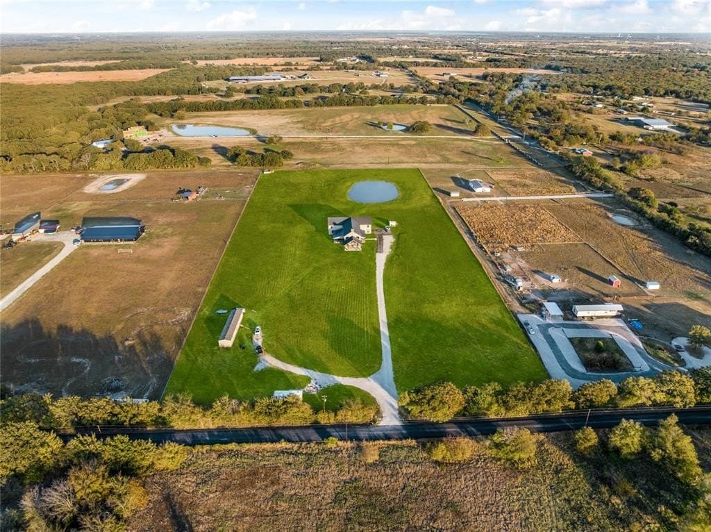 10.46 acres in Hunt County - photo 37