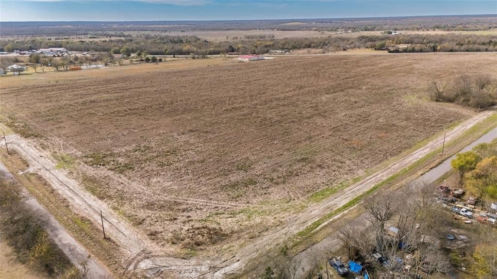 1.55 acres in Hunt County - photo 11
