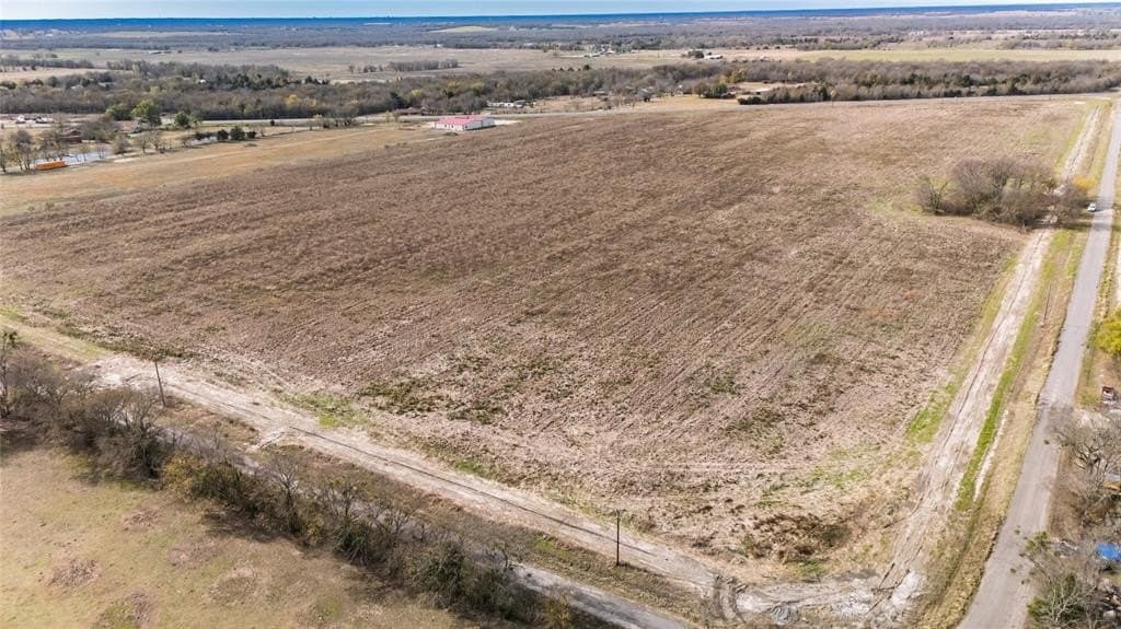 1.55 acres in Hunt County - photo 10