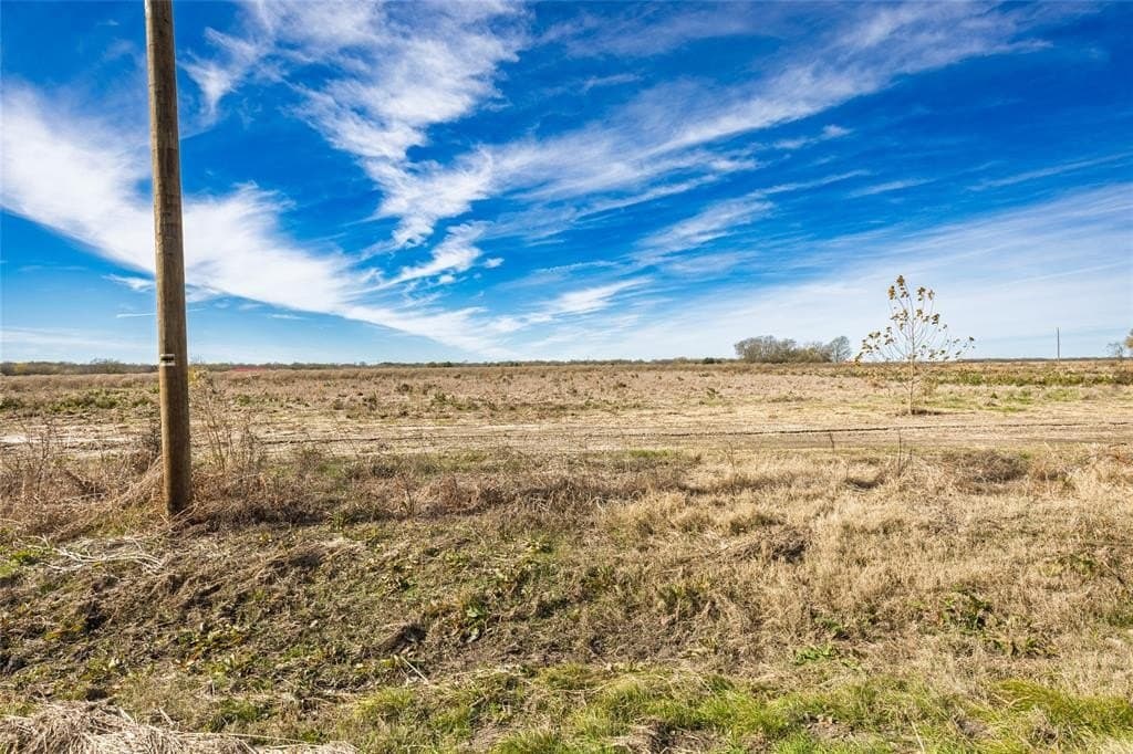 1.55 acres in Hunt County - photo 4