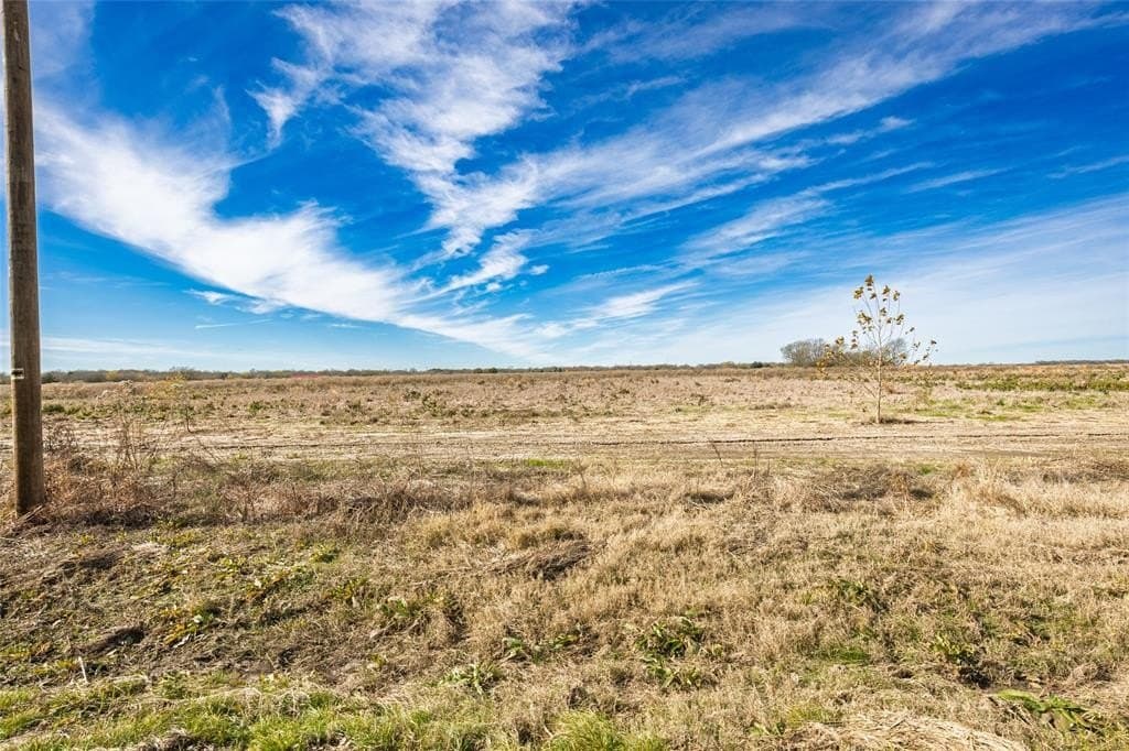 1.55 acres in Hunt County - photo 3
