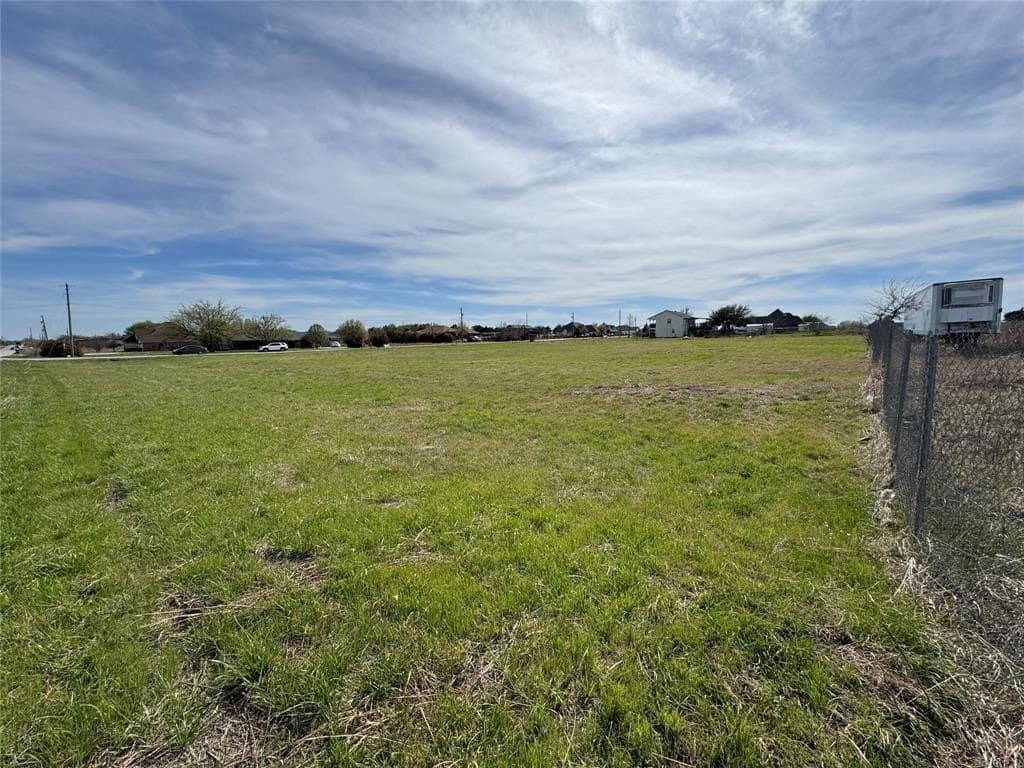 1.46 acres in Johnson County - photo 11