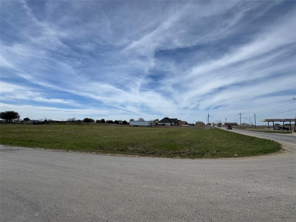 1.46 acres in Johnson County - photo 2