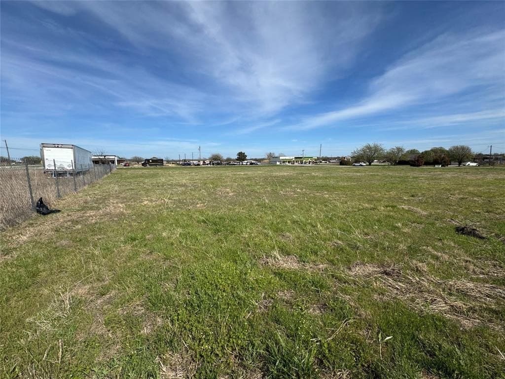 1.46 acres in Johnson County - photo 15