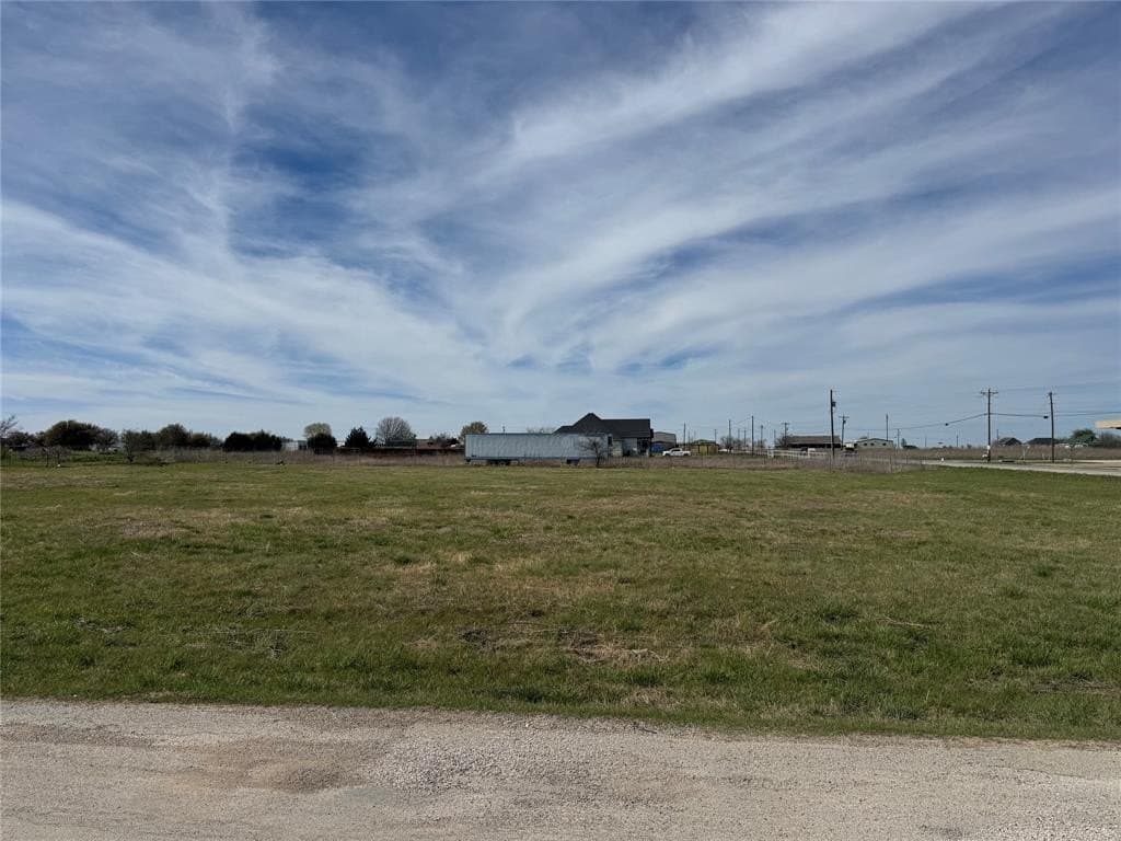 1.46 acres in Johnson County - photo 7