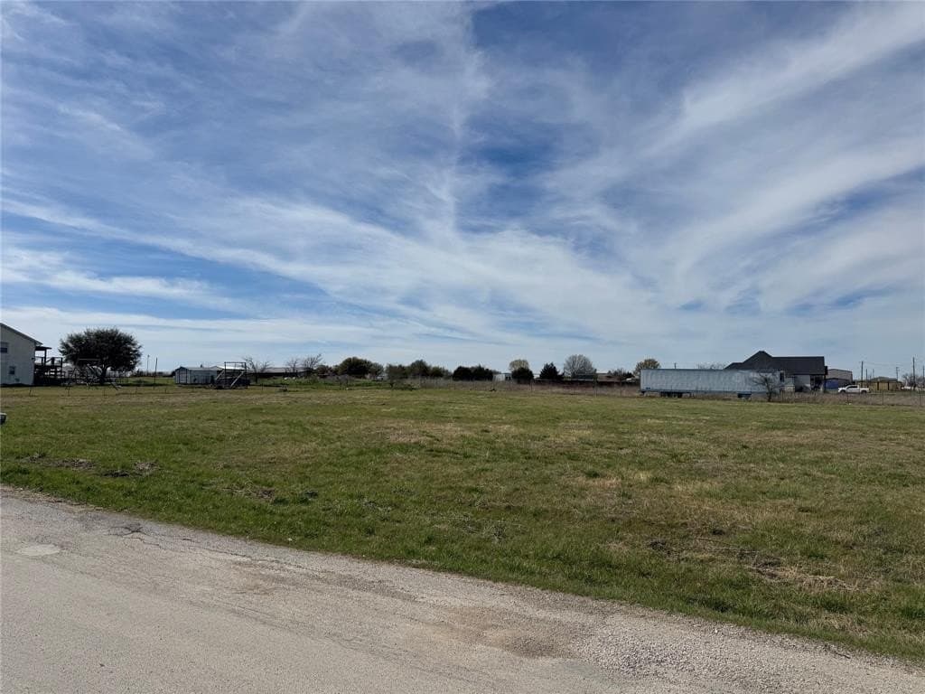1.46 acres in Johnson County - photo 8