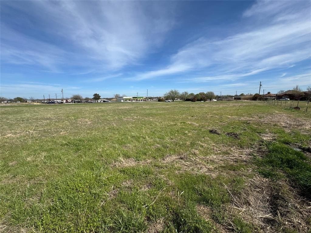 1.46 acres in Johnson County - photo 16
