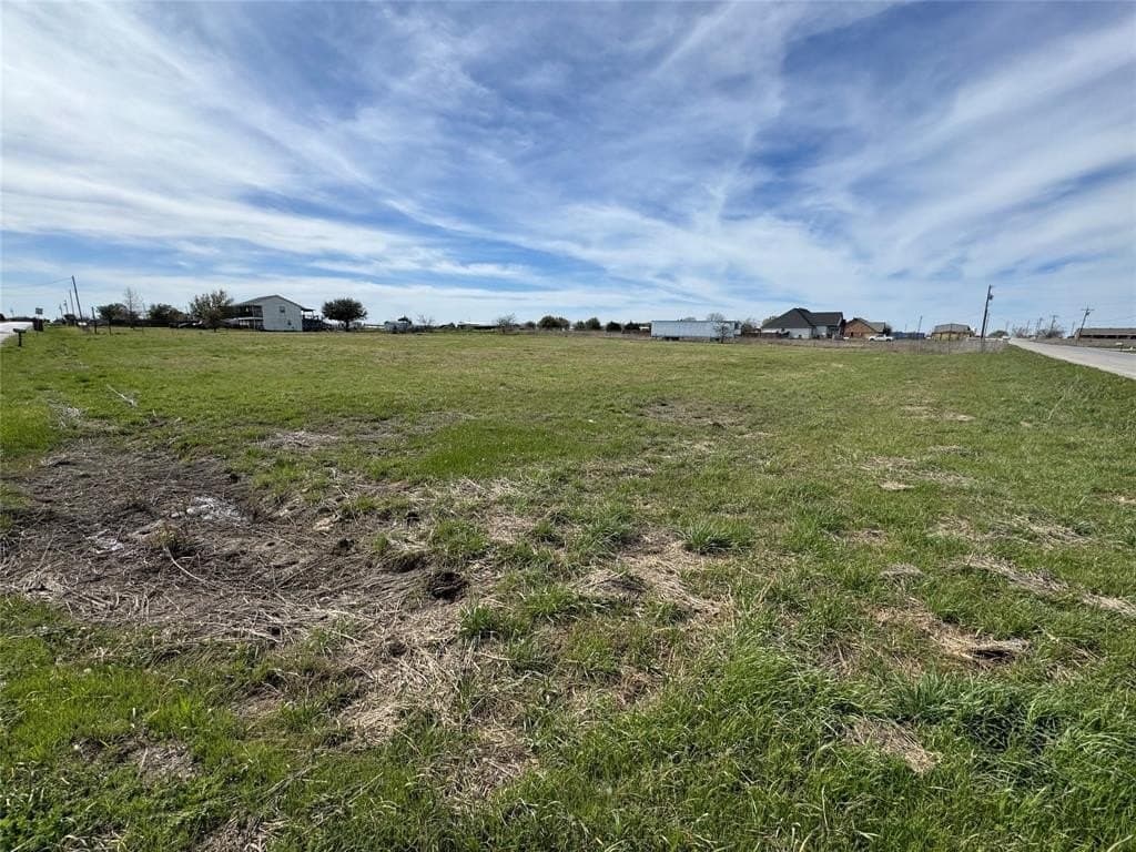 1.46 acres in Johnson County - photo 5
