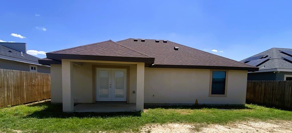 5,590 acres in Maverick County - photo 12