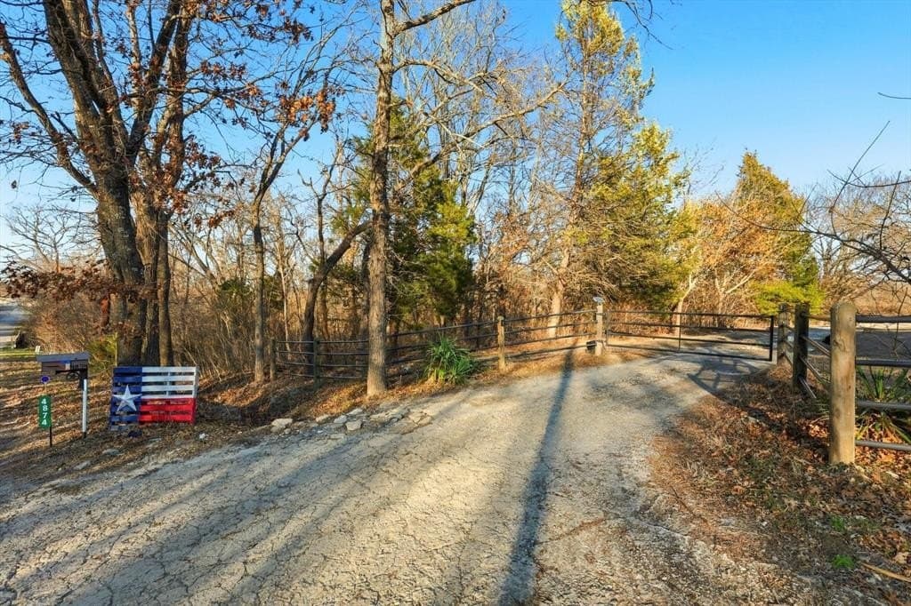 15.95 acres in Grayson County - photo 2