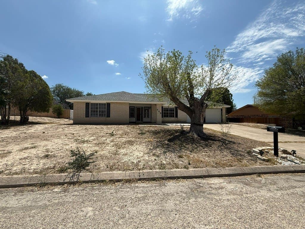 18,810 acres in Val Verde County - photo 21