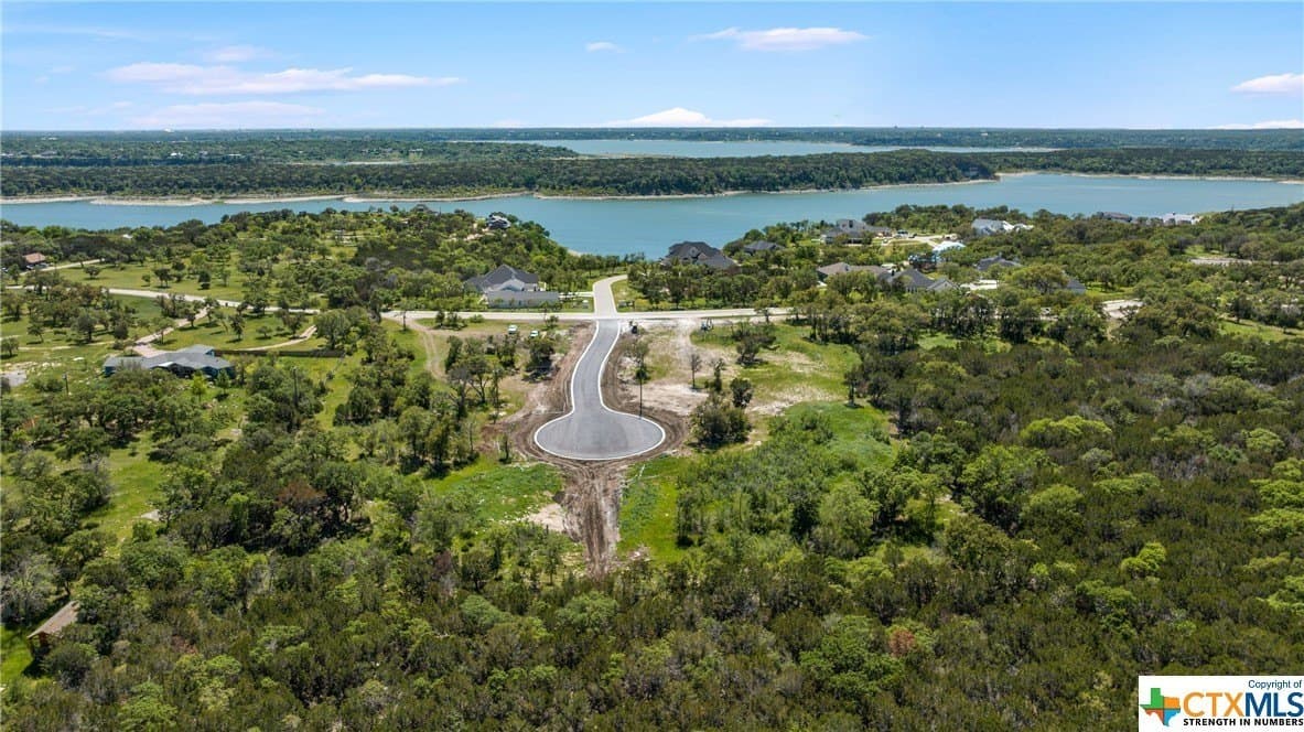 0.6 acres in Bell County - photo 6