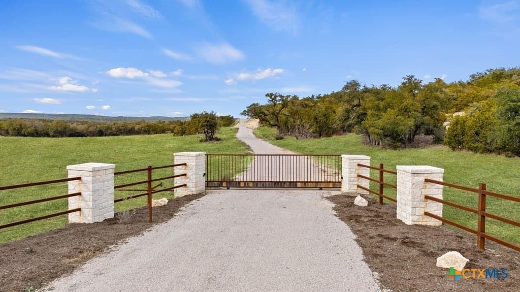 11.74 acres in Hays County - photo 18