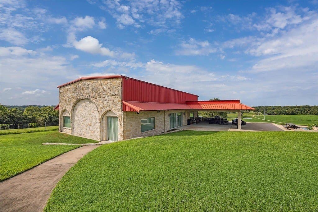 430.46 acres in Austin County - photo 8