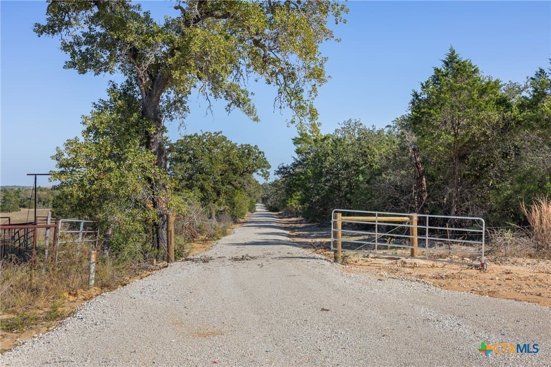163.63 acres in Caldwell County - photo 11